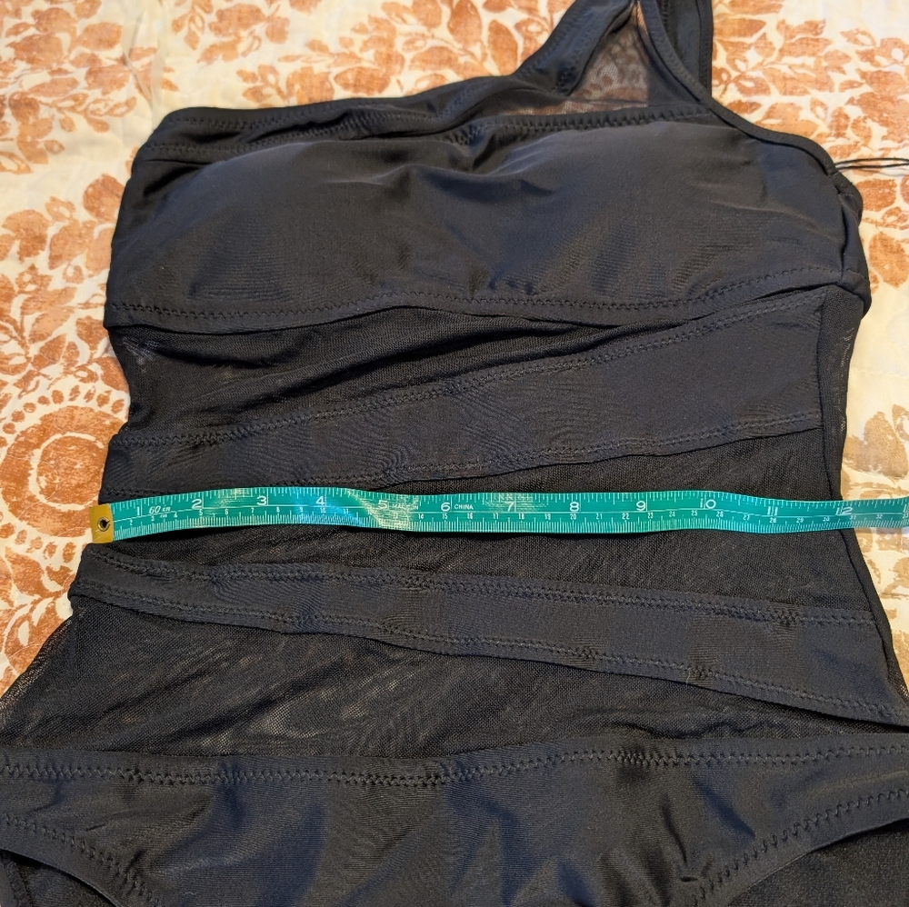 NWT Shade and Shore Black Small One Piece - Picture 9 of 10
